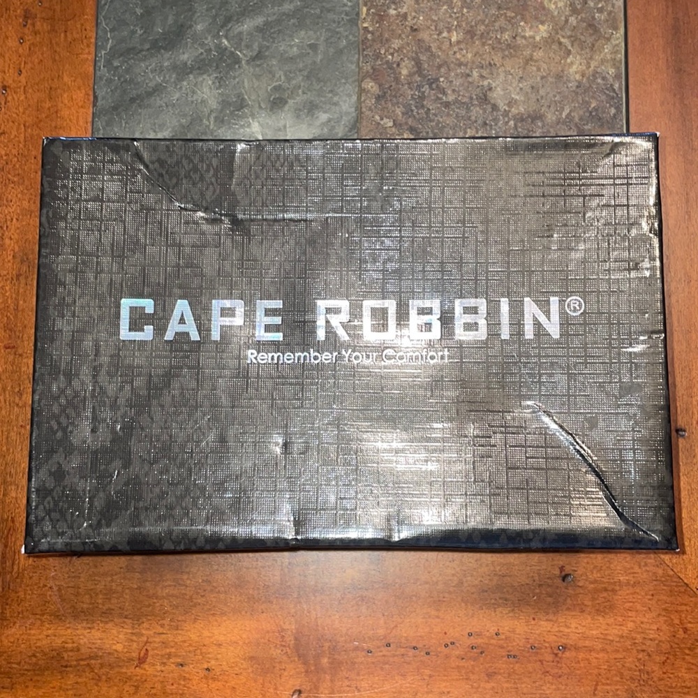 Cape Robbin heels
